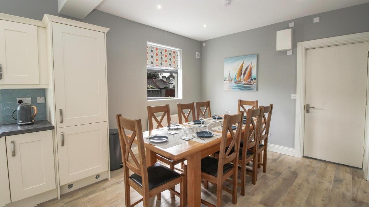 Spacious Home In Popular Salthill Galway Extérieur photo